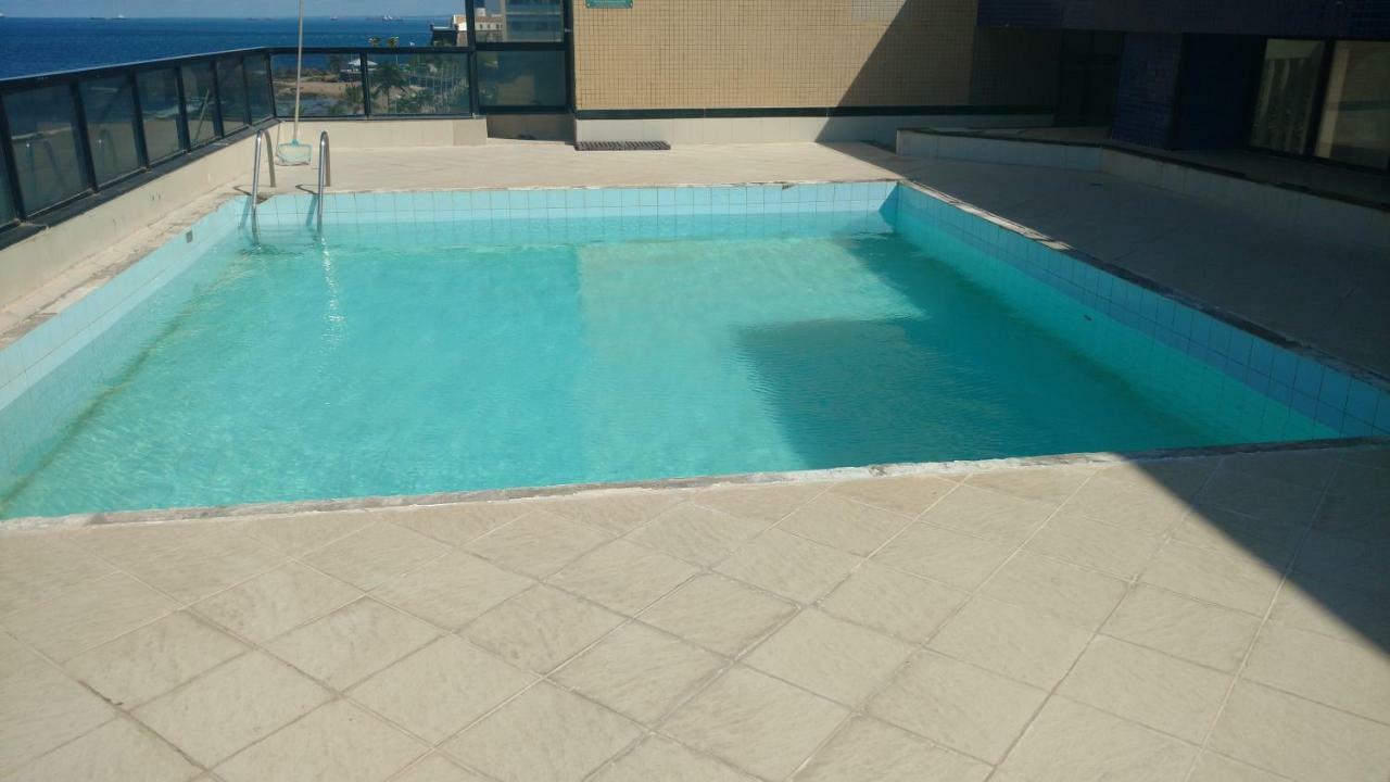 Flat Avenida Oceânica Barra Salvador Exterior foto